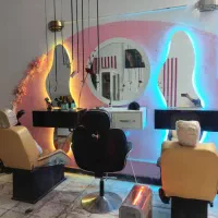 وسایل ارایشگاه زنانه