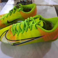 ۲ جفت کفش چمنی سایز۴۲و۳۶