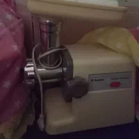 چرخ گوشت وآبمیوه گیری اصل