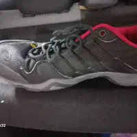 کفش ورزشی سایز ۳۹ کاملا سالم|کیف، کفش، کمربند|تهران, زعفرانیه|دیوار