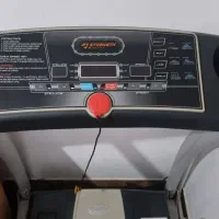 تردمیل استرانگ در حد . حرفه ای