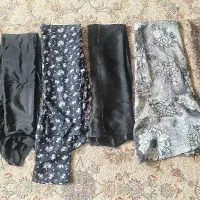 چندین عدد چادر و لباس زنانه ی کاملا نو