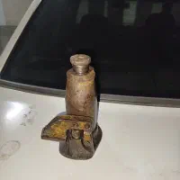جک روغنی سه تنی