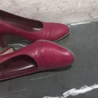کفش پاشنه بلند قرمز زنانه چرم اصل سایز ۳۸
