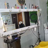 اجاره اتاق ومیز ناخن وصندلی درهمه لاین ها