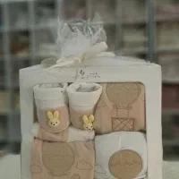 ست لباس بیمارستانی نوزاد ۷ تکه