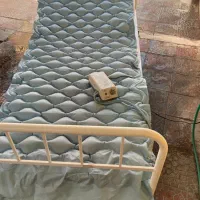 تخت بیمارستانی به همراه تشتک بادی|پزشکی|صدرا-فارس, فاز ۱|دیوار