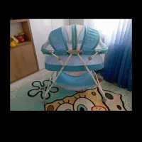 گهواره تاشو رنگ آبی با کارتن