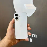 ایفون ۱۶ نرمال