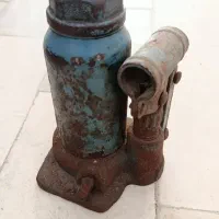 جک ماشین سالم