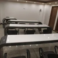 میز کنفرانسی کلاسی