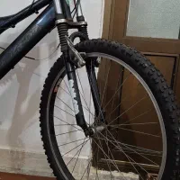 دوچرخه|دوچرخه، اسکیت، اسکوتر|آستانه اشرفیه, |دیوار