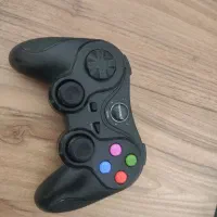 دسته بازی بلوتوثی مناسب گوشی و کامپیوتر درحد نو