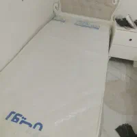 تخت خواب یک نفره