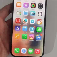 آیفون مشکی ۱۶ نرمال