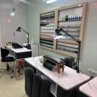 میز و صندلی.استیج پدیکور.استند لاک|آرایشگاه و سالنهای زیبایی|قم, زینبیه|دیوار