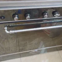 اجاق گاز صفحه استیل سالم وتمیز