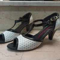 تعدادی کفش مجلسی در حدنو و ارزان