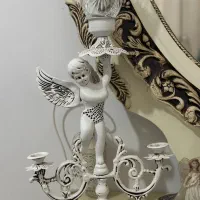 آیینه و یک جفت شمعدان|آینه|رشت, فلسطین|دیوار