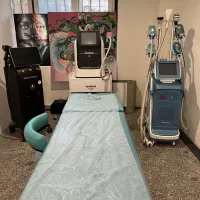 لیزر موهای زائد/ریمو تتو/لاغری/ژل/بوتاکس