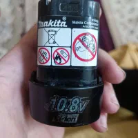 چراغ قوه مارک مکیتا اصلی
