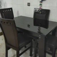 میز ناهار خوری چهار نفره