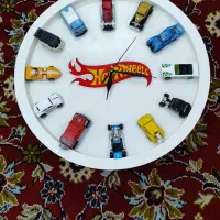 ساعت دیواری