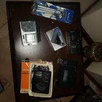 تعداد۱۷ دوربین ودوتا اپارات و۴ عدد واکمن قدیمی|دوربین عکاسی و فیلمبرداری|تهران, فردوسی|دیوار