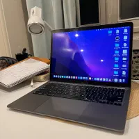 MacBook air M1 256