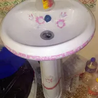 روشویی کامل و در حد نو..بدون عیب و ایراد