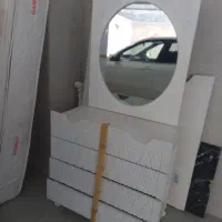 تخت و میز آرایش