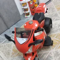 موتور شارژی پسرانه سالم و بدون ایراد با شارژر|اسباب‌بازی بچه|گنبد کاووس, |دیوار