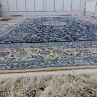 فرش دستباف نائین طرح درختی غلط سورمه ای|فرش|خمینی‌شهر, |دیوار