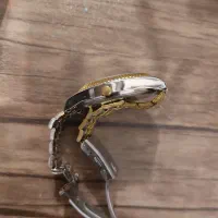 ساعت|ساعت|رباط‌کریم, رباط‌کریم|دیوار