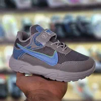 کتانی بچه گانه|کیف، کفش، کمربند|خرم‌آباد, |دیوار