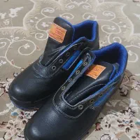 کفش کارسایز۴۲