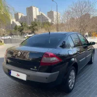 مگان ۲۰۰۰ بدون رنگ کاملا تمیز