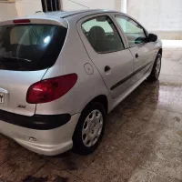 206 در حد و سرحال