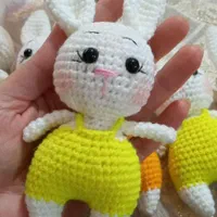 عروسک|اسباب‌بازی بچه|اصفهان, باتون|دیوار