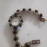 ساعت جواهری وانگشتر