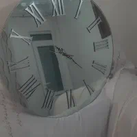 ساعت دیواری