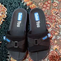 صندل و کفش کتانی و کمربند مردانه