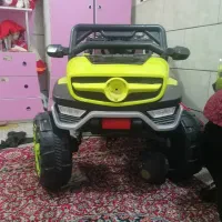 ماشین شارژی موزیک دار