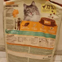 خوراک خشک گربه|لوازم جانبی حیوانات|شیراز, ملاصدرا|دیوار