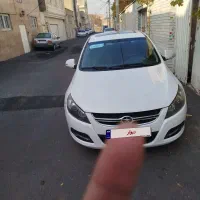 جکj5مدل96سفیداوتوماتیک|خودرو سواری و وانت|تبریز, |دیوار