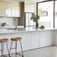 درخششی نو با کابینت اماده هایگلاس شیشه ای