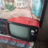 تلوزیون قدیمی دکوری