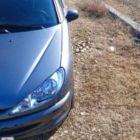 پژو 206مدل88شاسی بدون کوچکترین ضربه