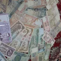 42 اسکناس خارجی|کلکسیون سکه، تمبر، اسکناس|تبریز, |دیوار