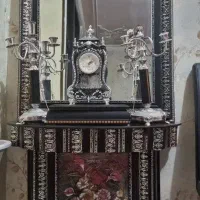 آینه وشمعدان و ساعت